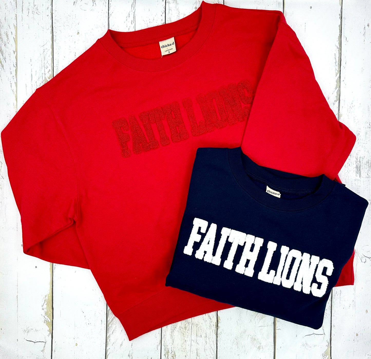 Faith Lions Chenille Crew