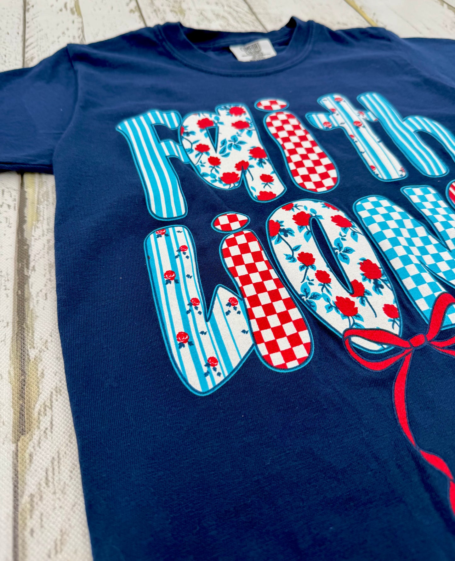 Women's Bubble Letter Tee