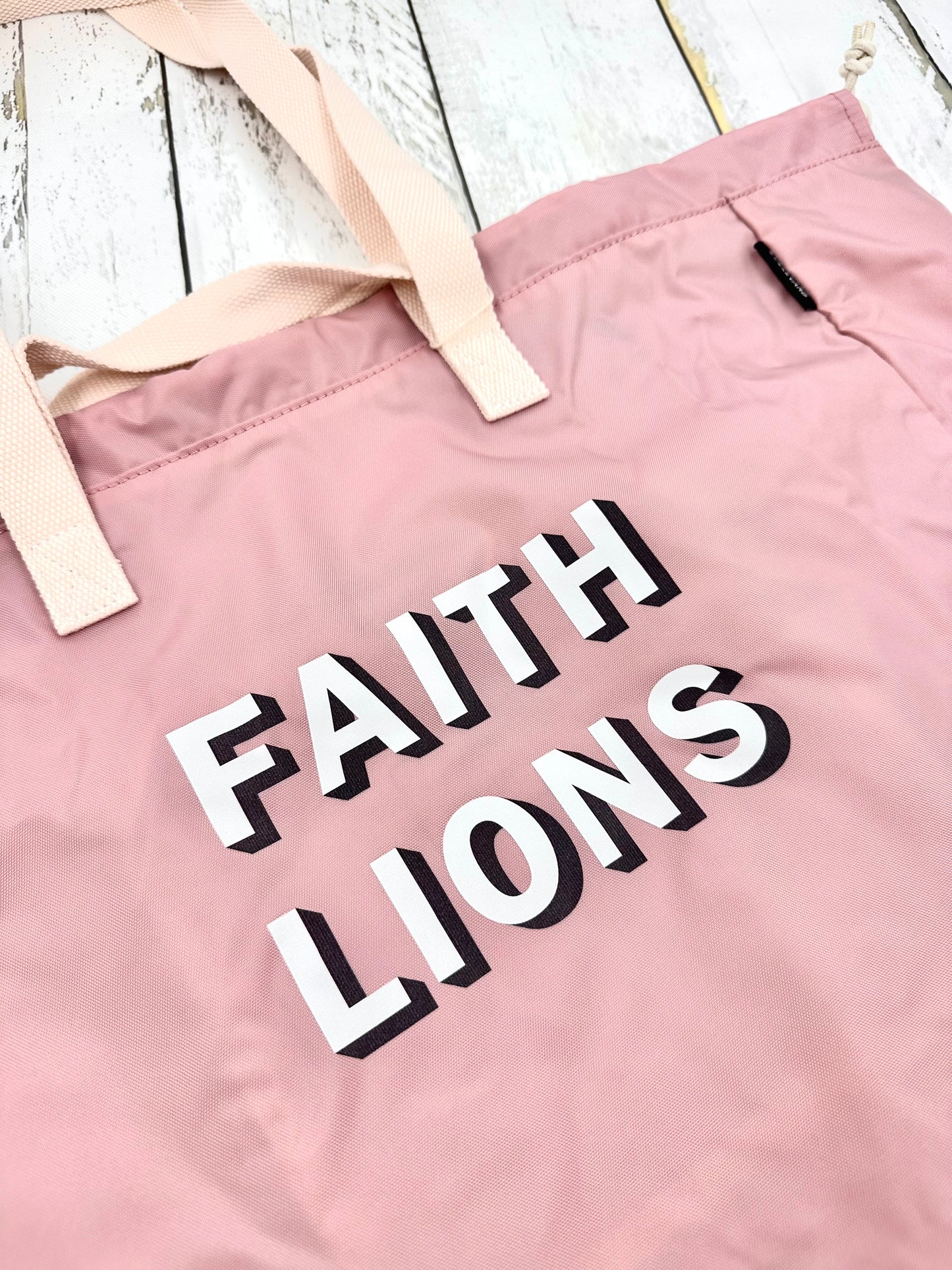 The Shelly Blush Bag