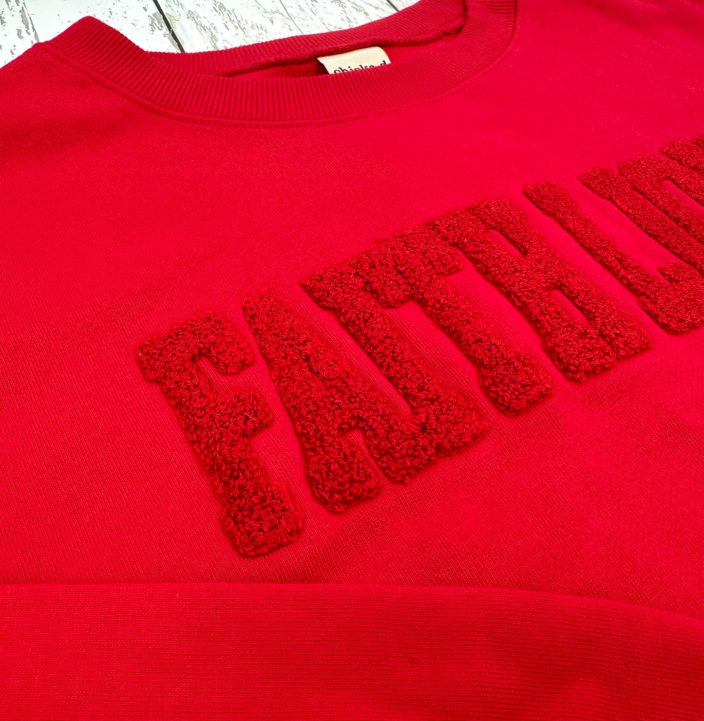 Faith Lions Chenille Crew