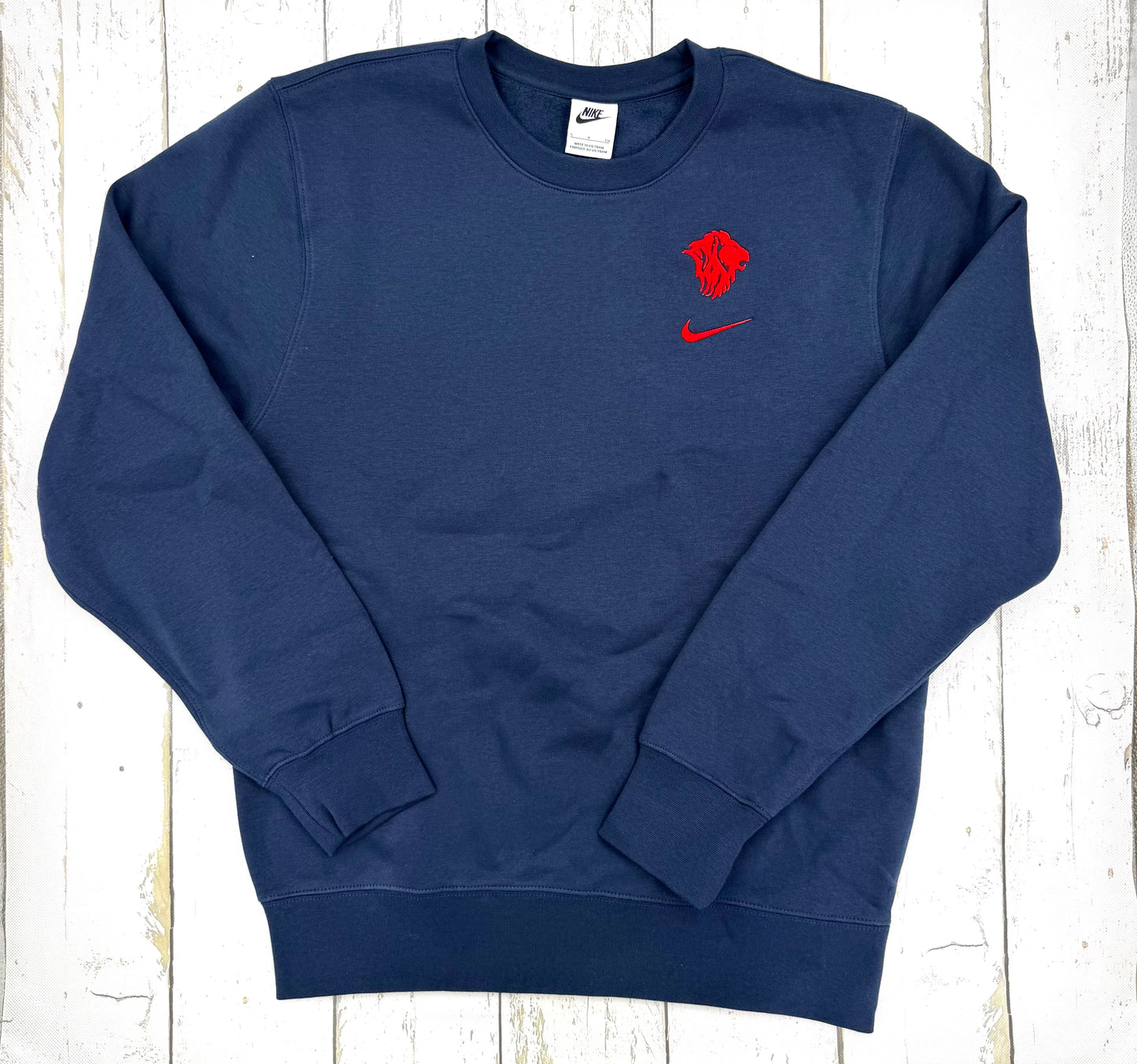 Nike Club Crew Embroidered