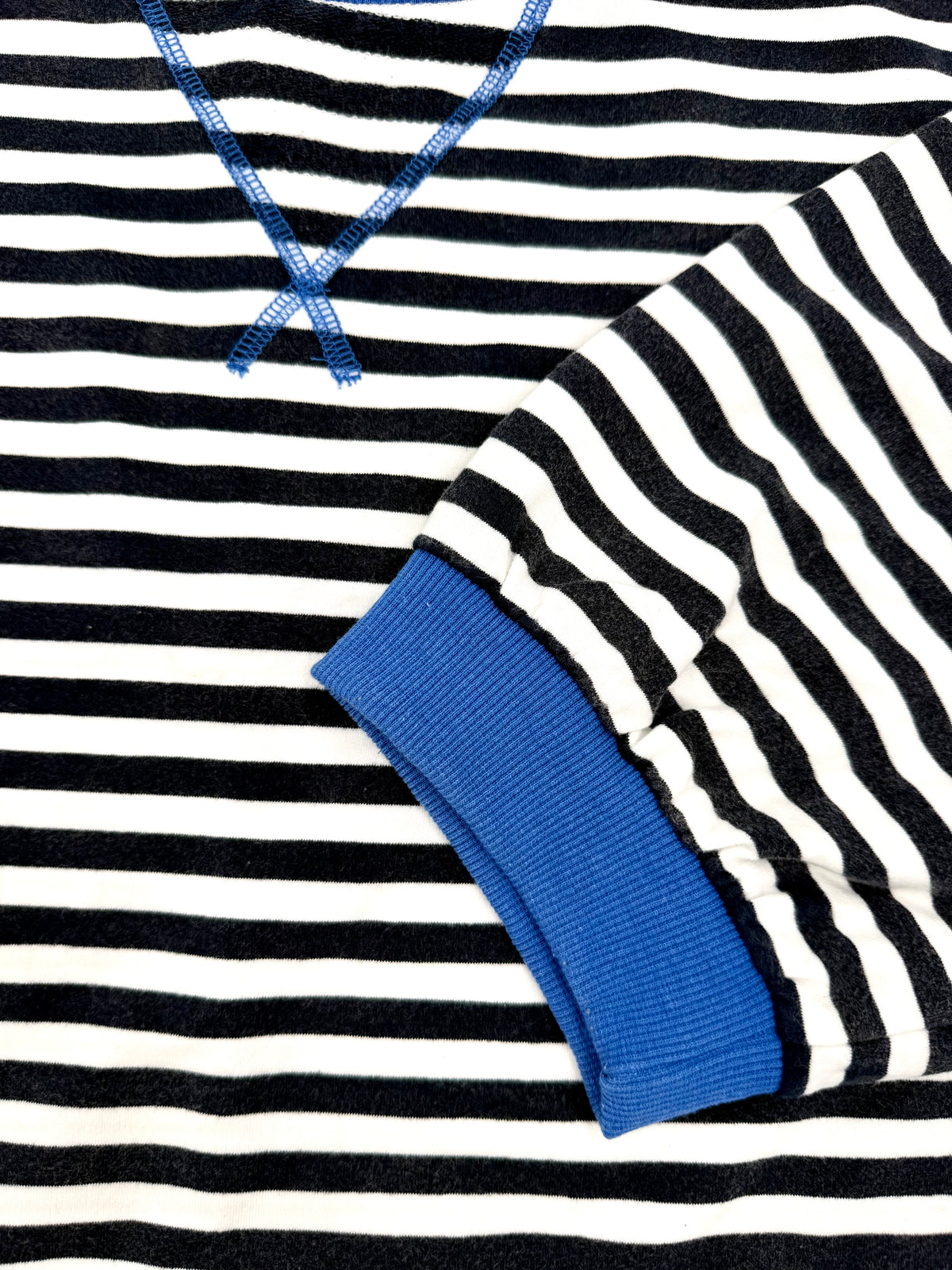 Mineral Washed V-Notched Top