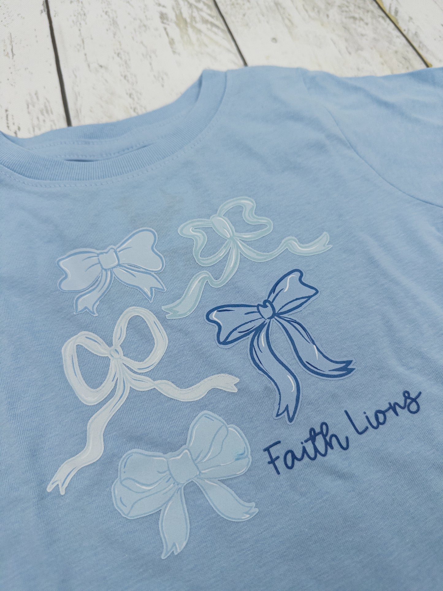 Chic Bow Print Tee-Youth
