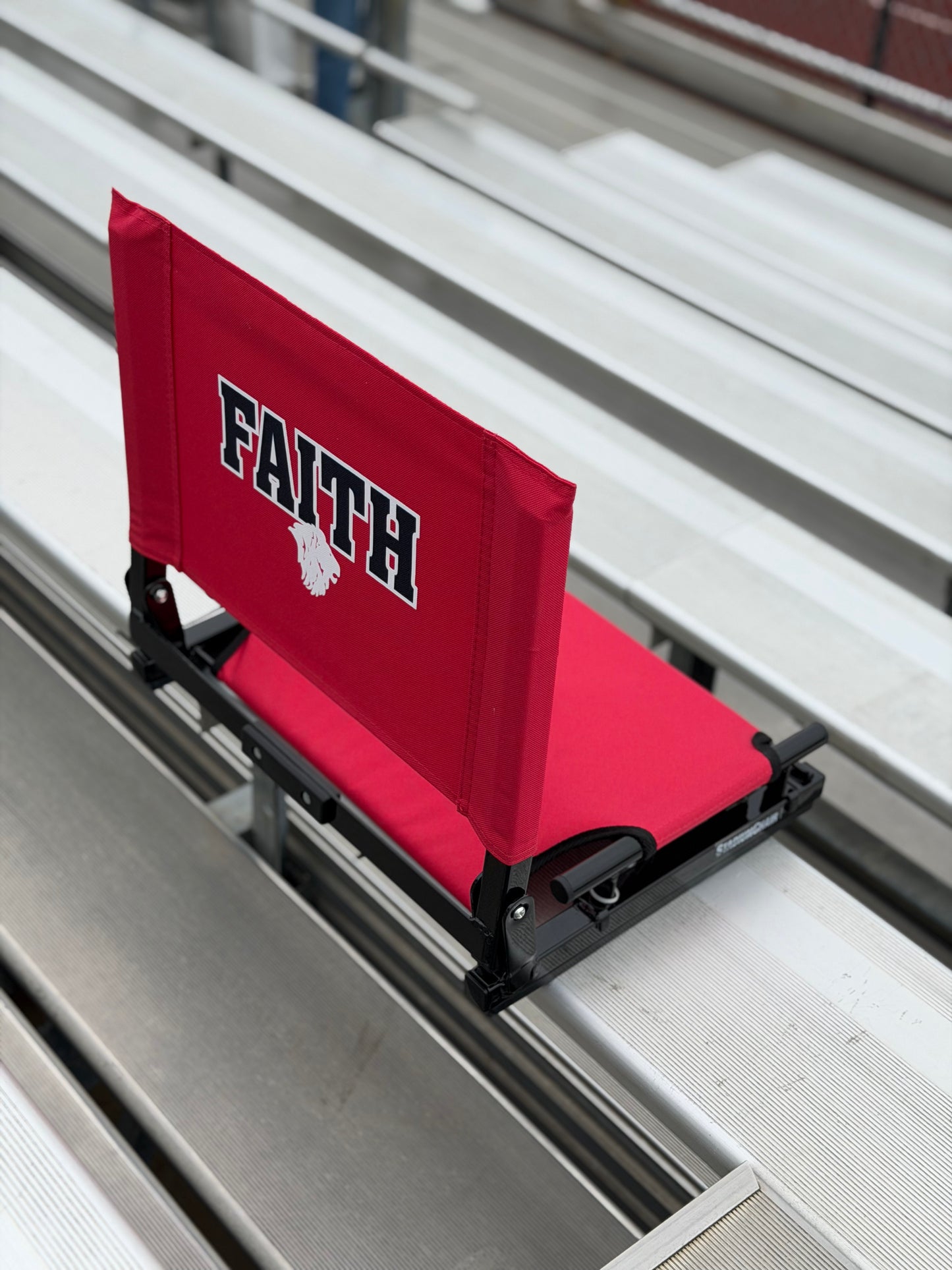 FAITH Stadium Chair