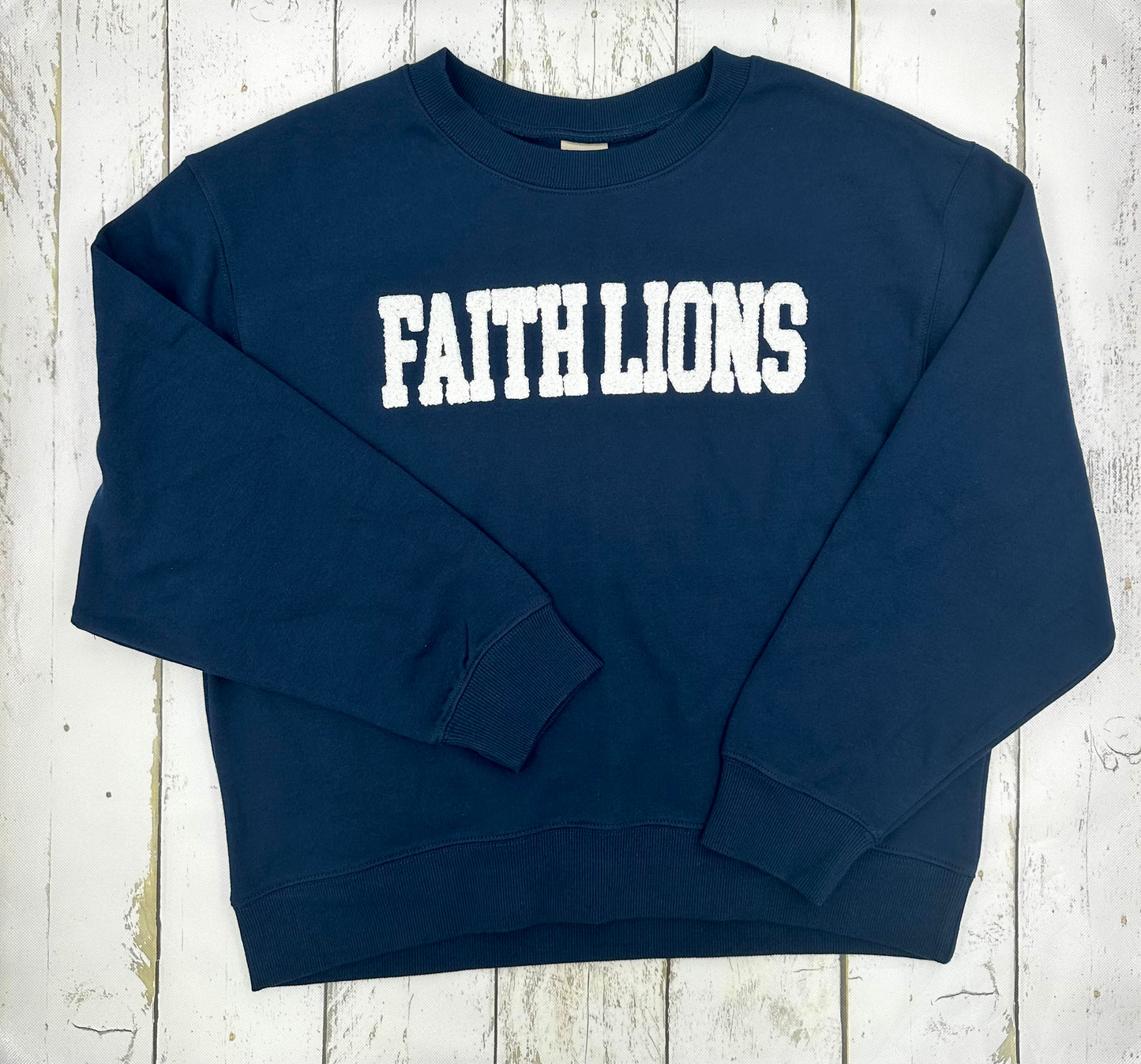Faith Lions Chenille Crew